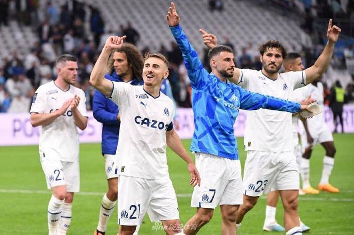 法甲激战：斯特拉斯堡主场出击，勒阿弗尔客场挑战